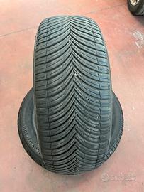 Gomme  4 stagioni 235/55/19. 105w