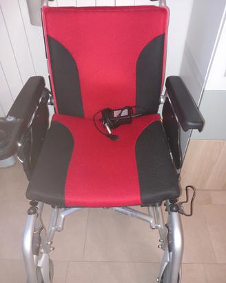 Sedia a rotelle elettrica
