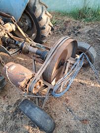 Saldatrice da campo per trattore