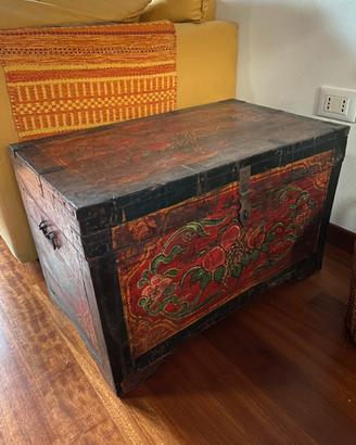 Cassapanca in legno