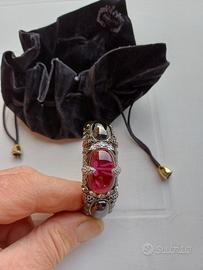 Bracciale in acciaio con pietre