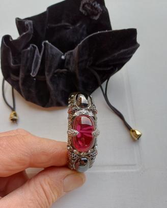 Bracciale in acciaio con pietre