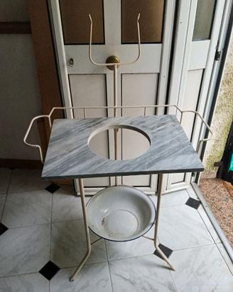 Toilette antiquariato primi 900.