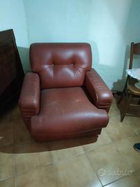 Poltrona in similpelle