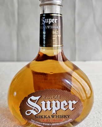 NIKKA WHISKY SUPER RARE OLD 180 ML JAPAN RARO