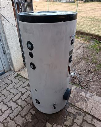 bollitore solare dbs 300Bollitore solare usato 