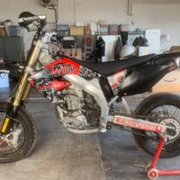 Honda crf 450 motard SOLO PISTA no targa