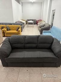 Divano 3 posti in tessuto grigio scuro nuovo