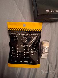 serie di lampadine H7 è  T20 super LED bianco