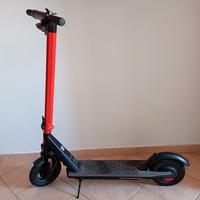 Monopattino elettrico Loo X21