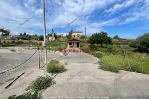 Locale, Campofelice di Roccella.