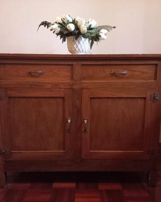 Credenza