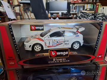 Modellino Bburago 1/24 Ford Focus Rally + OMAGGIO 