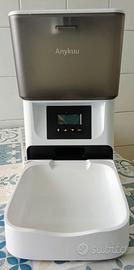 Dispenser crocchette con timer