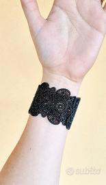 Bracciale gotico nero