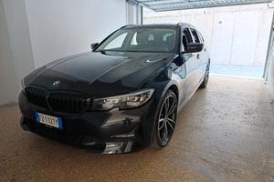 BMW serie 3 Turing G21 sport 