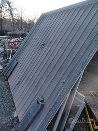 Basculante per Garage in Lamiera Zincata