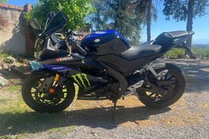 Yamaha yzf -r125