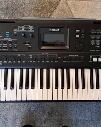 tastiera Yamaha PSR-E473