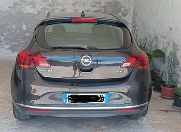 Opel Astra Cosmo