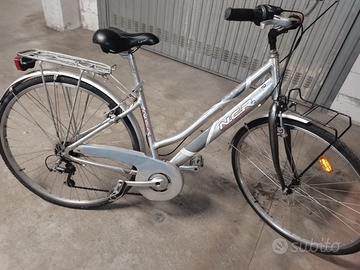 Bicicletta donna NCR