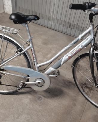 Bicicletta donna NCR