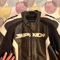 Giubbino e pantalone in pelle spidi