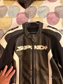 Giubbino e pantalone in pelle spidi