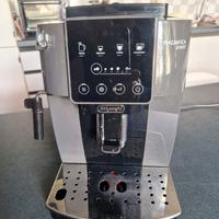 Macchina da caffè De Longhi Magnifica Start