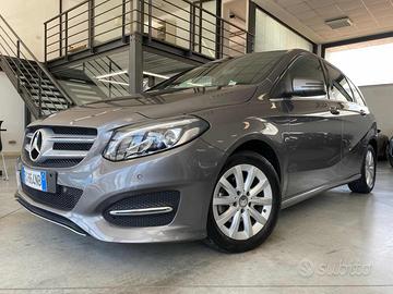 MERCEDES-BENZ B 180 d Business