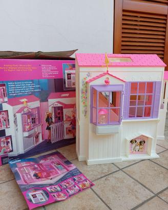 Casa di Barbie Pretty Folding House