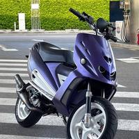 Malaguti Phantom F12 a liquido