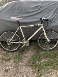 Cinelli SENTIERO del 1989 originale perfetta
