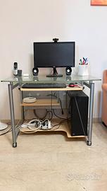 scrivania porta computer