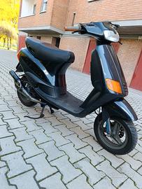 Piaggio zip fast rider 