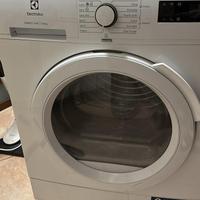 Asciugatrice electrolux (cestello fa rumore)