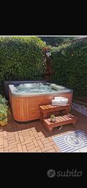 Vasca idromassaggio da esterno