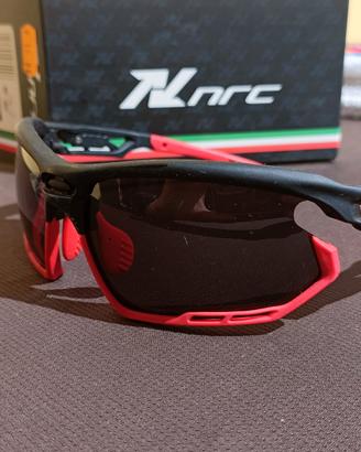 occhiali da ciclismo nrc nero/rosso