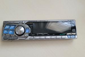 Frontalino Alpine CDA-9812RB con telecomando