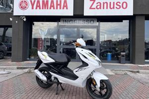 Yamaha Aerox 50 scooter yamaha motore 2T h20