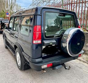 Land Rover Discovery td5 7 posti millennium