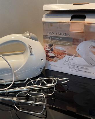 Hand mixer
