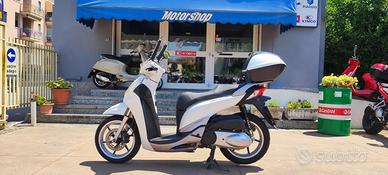 Honda SH 300 i