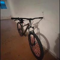 Giant talon 2022 taglia s  (prezzo trattabile)