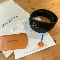 Cintura Louis Vuitton Nera con fibbia argento