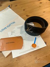 Cintura Louis Vuitton Nera con fibbia argento