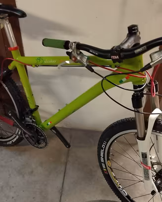 bici del 26 usata MTB h48 in alluminio 