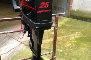 Motore nautico 25 cv 2 tempi e gommone 4,30 piegh