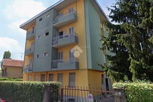 2 LOCALI A RHO