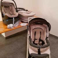 PASSEGGINO E TRIO LOVE CHICCO